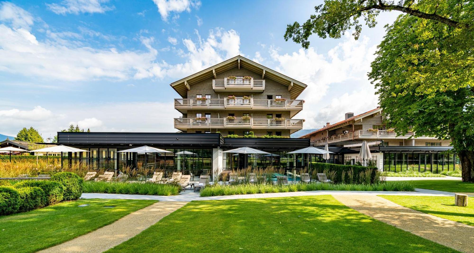 Parkhotel Egerner Hoefe Роттах-Эгерн Экстерьер фото